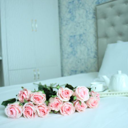 Akbulak Hotel Astana Bagian luar foto